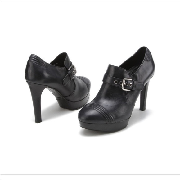 Rockport Adiprene Adidas Janae Quilted booties
10 - Picture 1 of 9